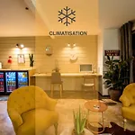 Ostal Universite - Sure Collection By Western 3*