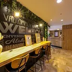 Ostal Universite - Sure Collection By Western 3*