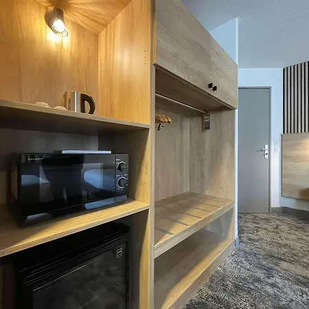 Ostal Universite - Sure Collection By Western 3*