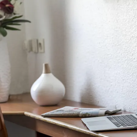 Ostal Universite - Sure Collection By Western 3*