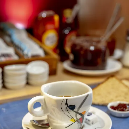 Ostal Universite - Sure Collection By Western 3* بو