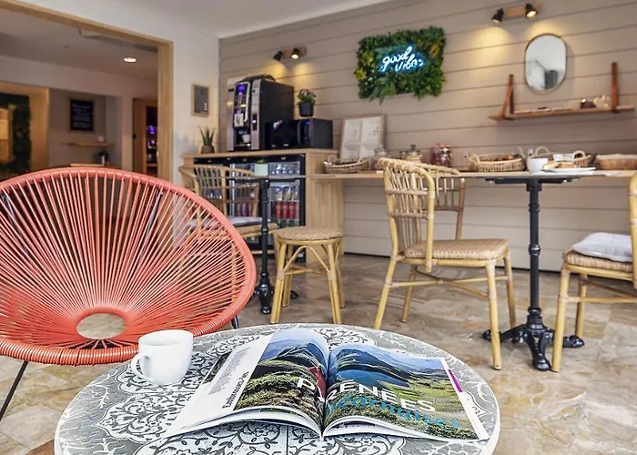 Hotel Ostal Universite - Sure Collection By Western