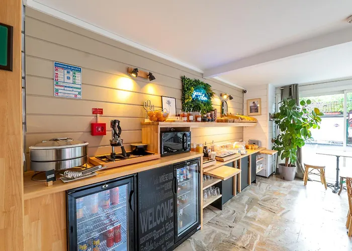 Hotel Ostal Universite - Sure Collection By Western Pau