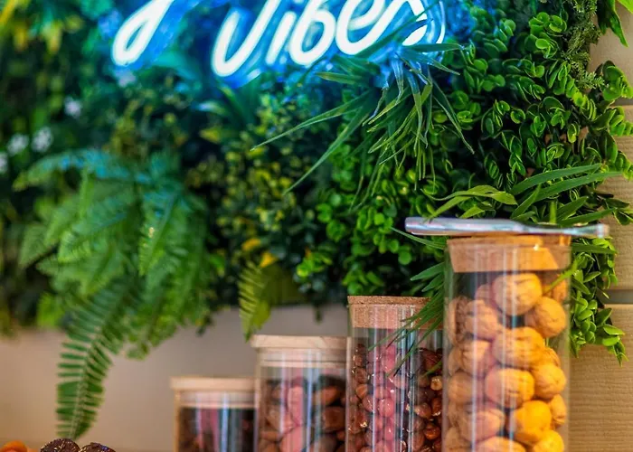 Ostal Universite - Sure Collection By Western Hotel Pau