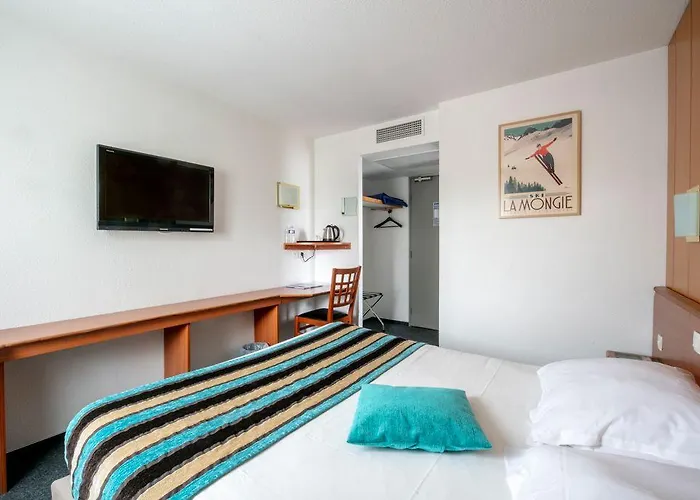 Ostal Universite - Sure Collection By Western Hotel Pau