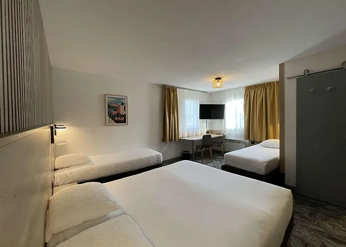 Hotel Ostal Universite - Sure Collection By Western Pau