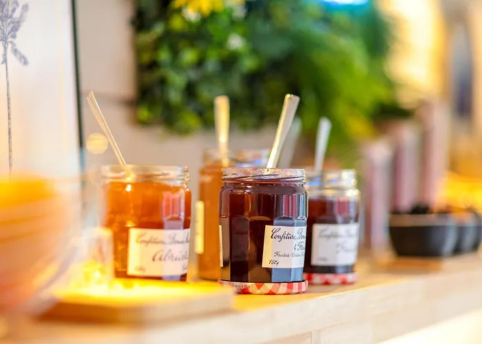 Ostal Universite - Sure Collection By Western Hotel Pau