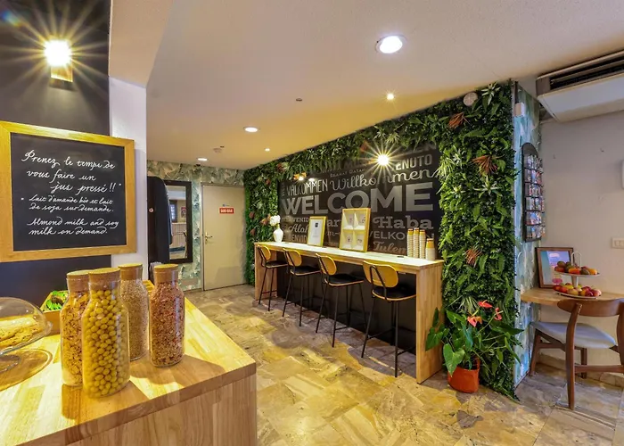 Hotel Ostal Universite - Sure Collection By Western 3*