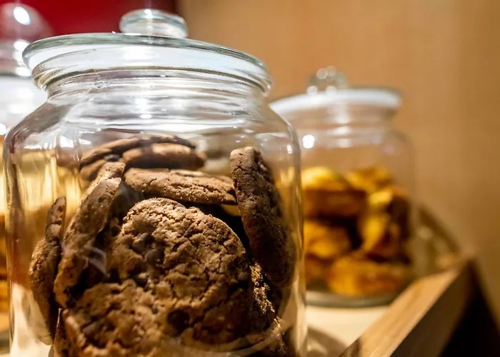 Ostal Universite - Sure Collection By Western Hotell