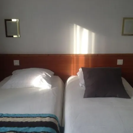 Ostal Universite Hotel Pau